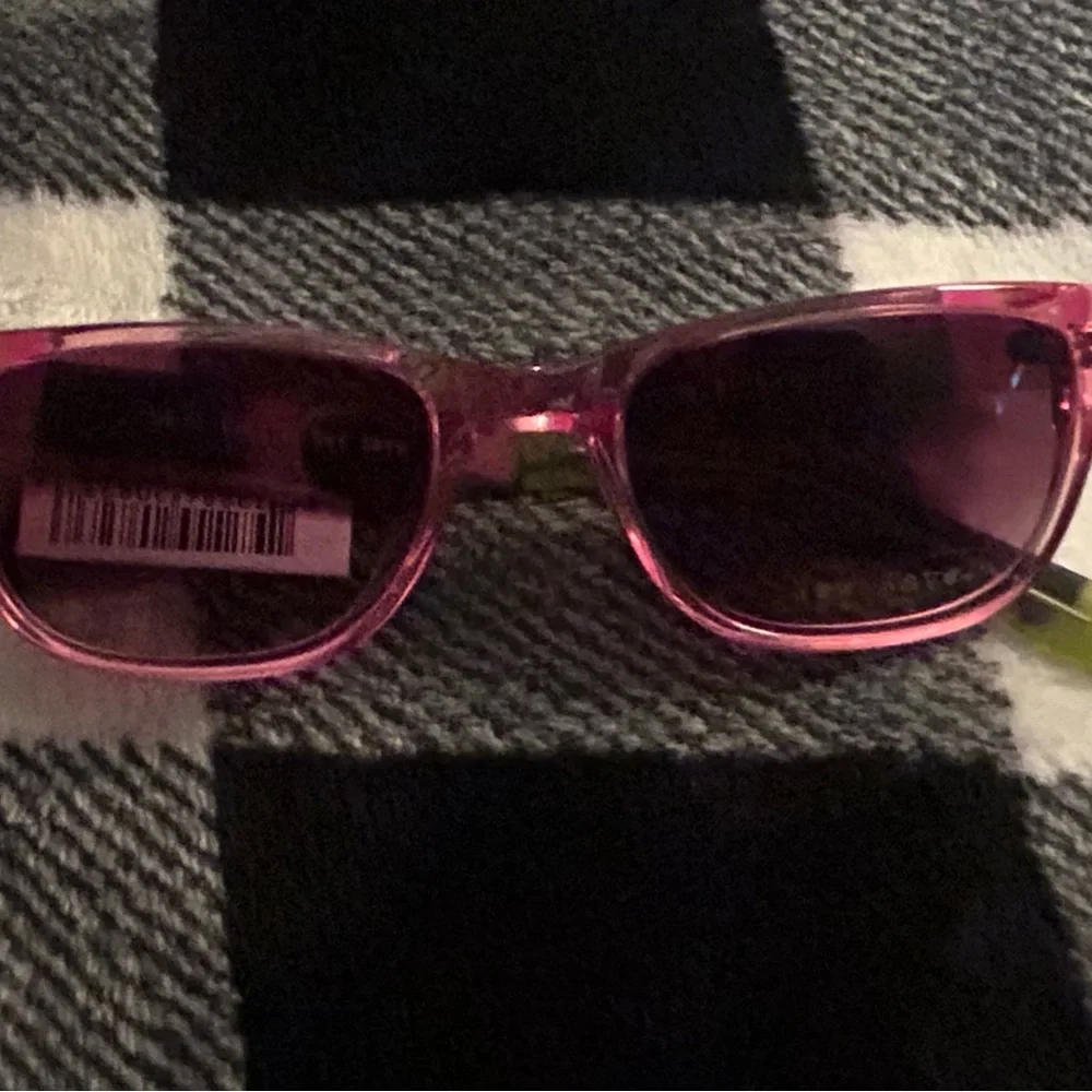 Kids, new wave sunglasses